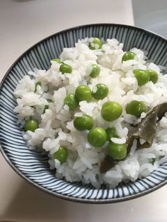 グリーンピース嫌いが作る♪豆ごはん