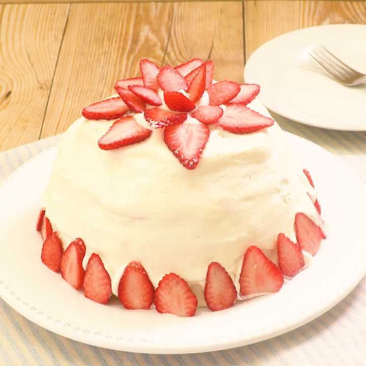 ⁂苺のデコレーションカップケーキ⁂