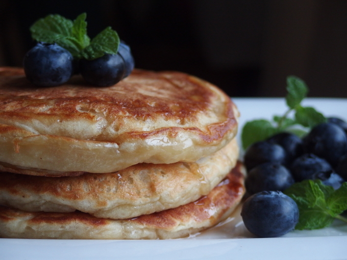 柿とフロマージュブランのカナッペ のレシピ・作り方ELLE gourmetエル・グルメ