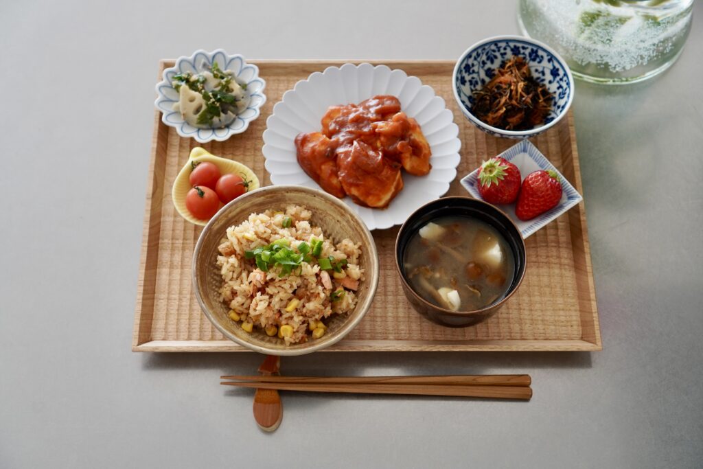 3合炊き炊飯器で! 鮭としめじの炊き込みごはん