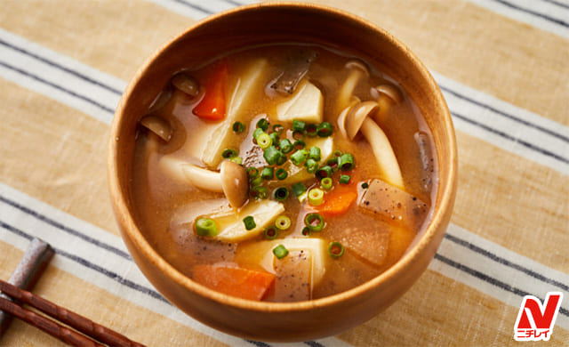 里芋とわかめの味噌汁のレシピ