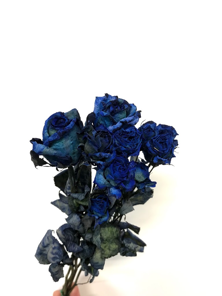 バラのドライフラワーの飾り方とは?簡単にできる作り方もご紹介花と笑顔を暮らしのそばに − はなのわ