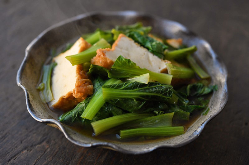 飽きずに美味しく食べられる「小松菜」人気レシピ保存版！キナリノ