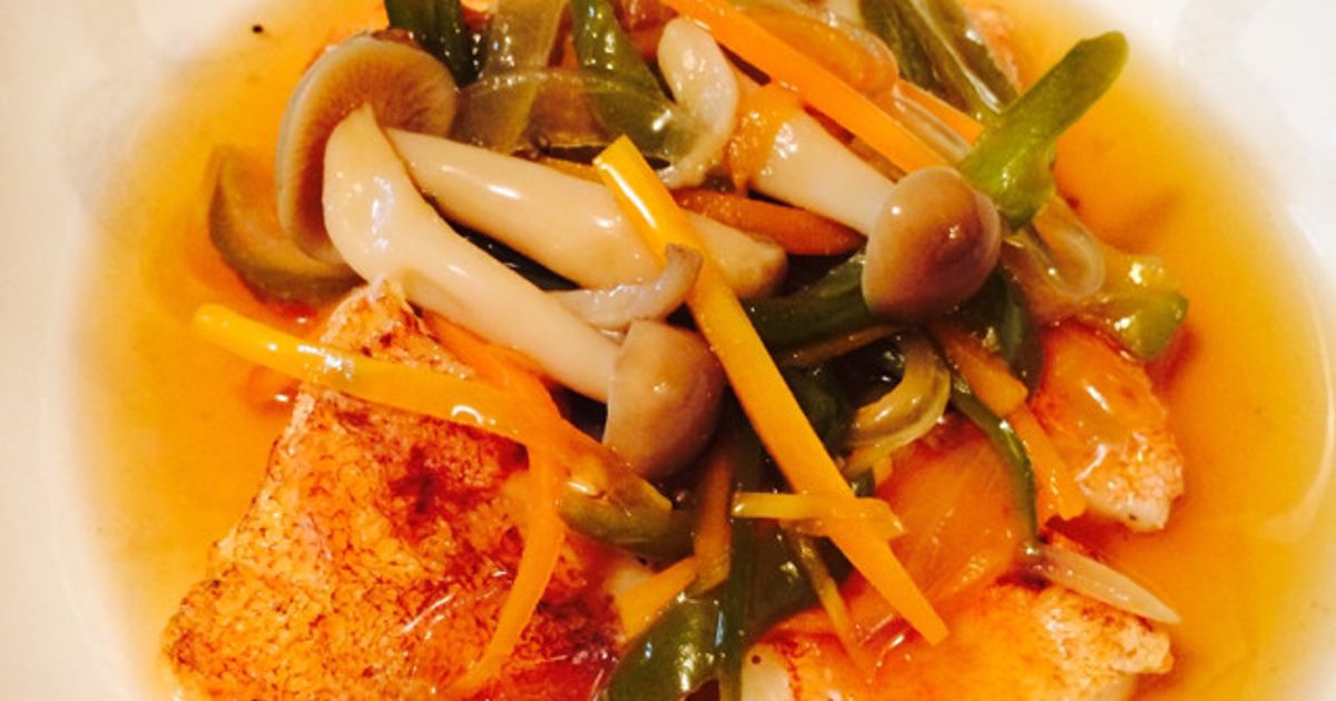 やっと金曜日。2人ともあんかけ。あんは強めにね節約弁当夫婦弁当お弁当きろく