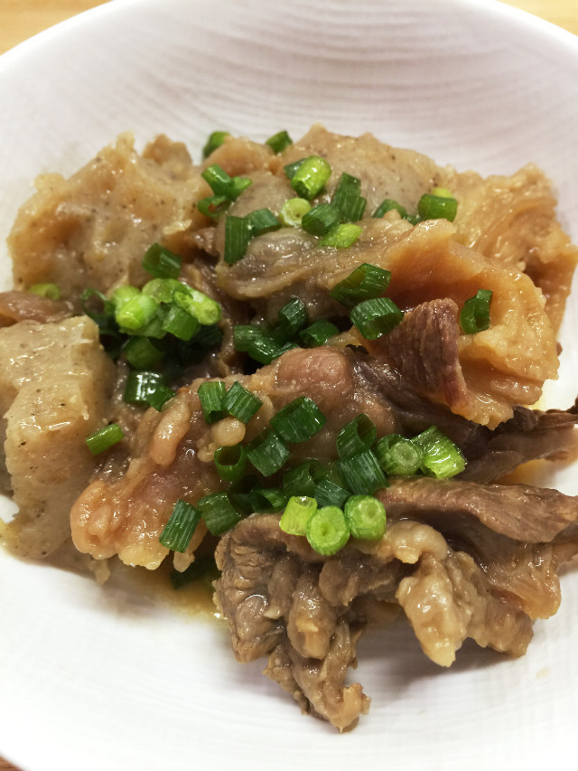 新大阪駅 昼飲みOK！大阪名物どて焼き＆豚平焼きでサクッと大阪旅気分♪二日酔い飯