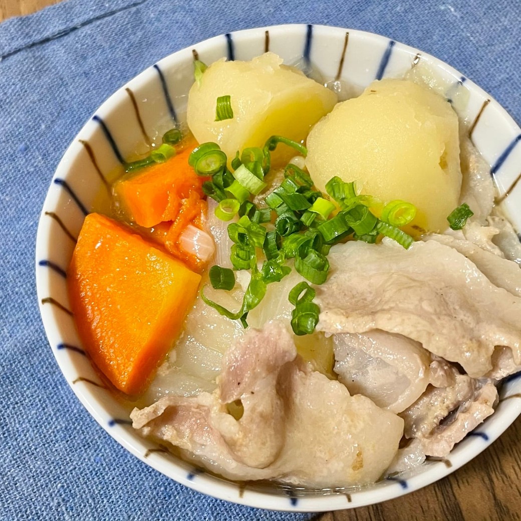 炊飯器の同時調理で何品作れる？ 和定食が同時に完成する時短レシピ@Living アットリビング