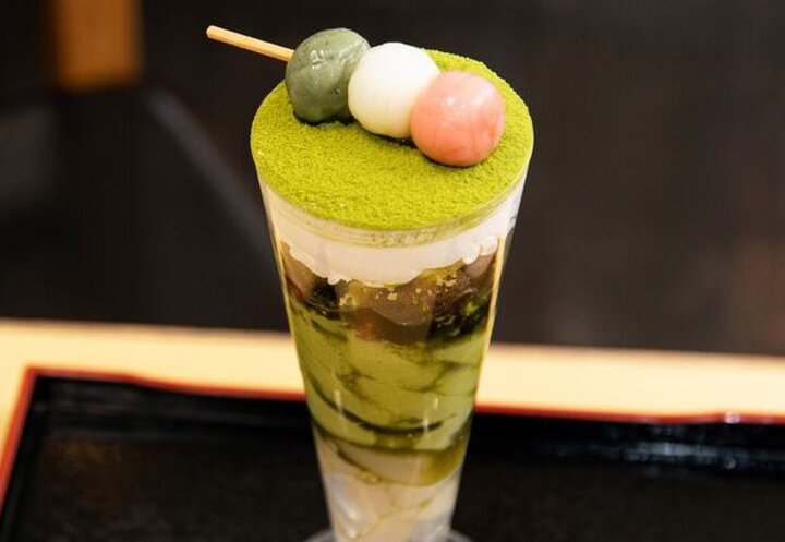 マツコの知らない世界で紹介世界一濃い抹茶ジェラートで有名の浅草「壽々喜園 すずきえん 」で4種の抹茶餡だんごを実食 - いろはめぐり