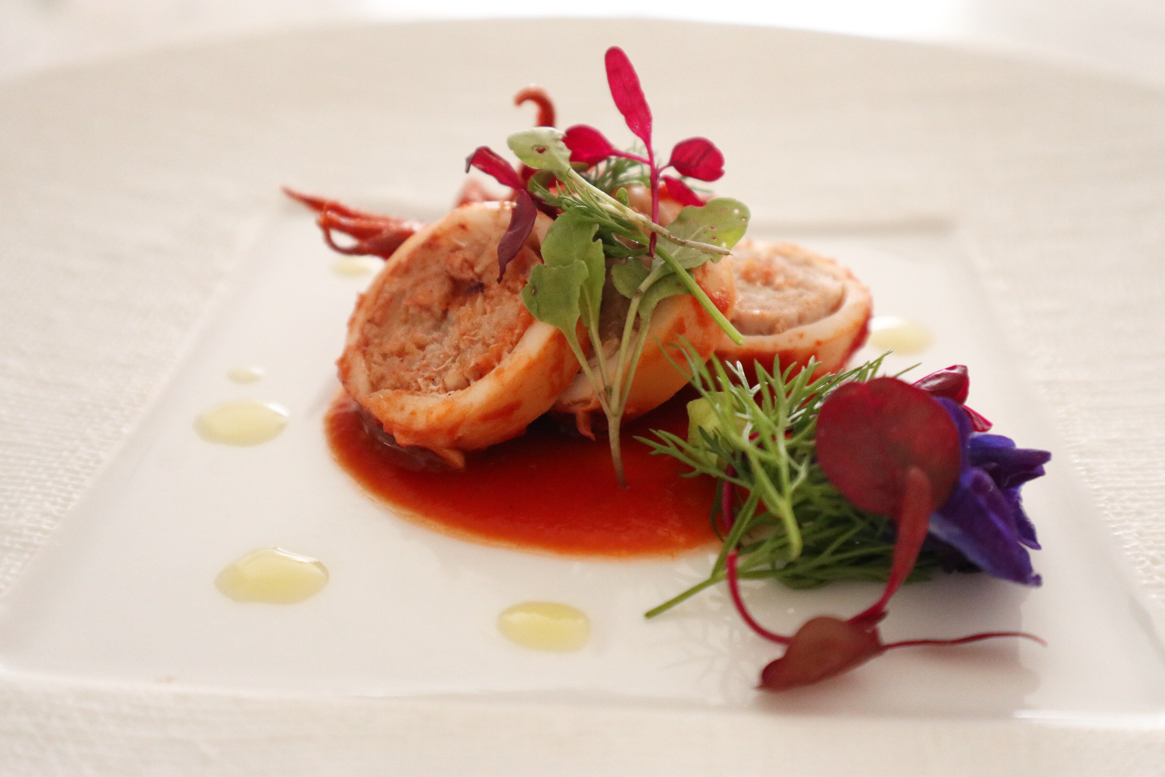 豚肉の白ワイン煮のレシピ!香り豊かなメイン料理をお家で