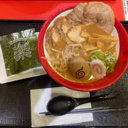 楽天市場 メンズ レディース Tシャツ クリックポスト対応可 NARUTO ICHIRAKU RAMEN SHOP TEEうずまきナルト ラーメン一楽半袖 Tシャツ黒 ブラック男女兼用 ジェンダーフリー アニメ 疾風伝 キャラTイラスト 秋葉原 テレビ ANIME : THE MATERIALWORLD