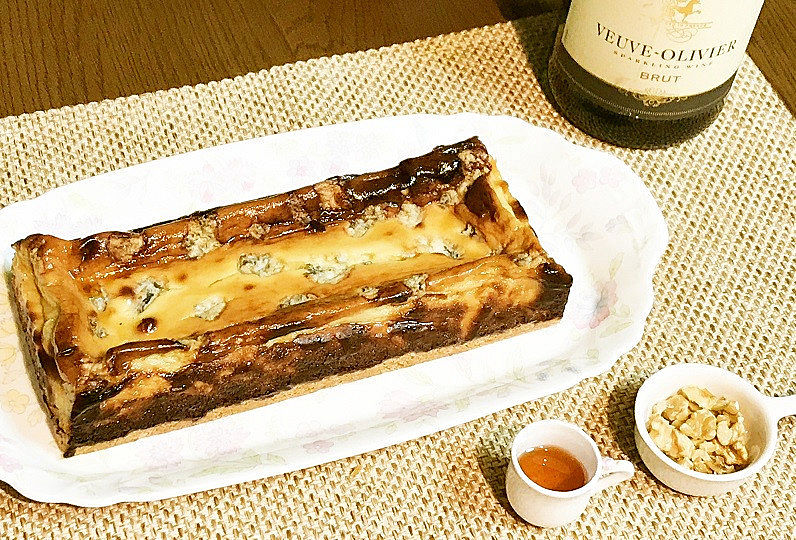 ゴルゴンゾーラのチーズケーキ - レシピ - NAKAZAWA 中沢グループ 「生クリームの美味しさをゆっくり、しっかり」