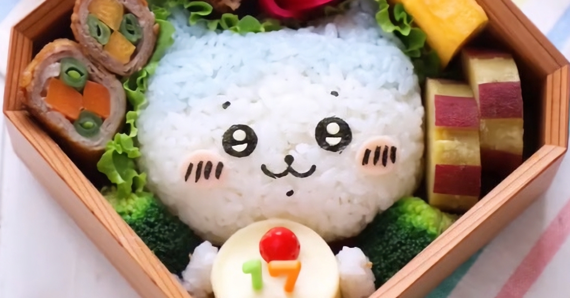 kodomo_bento.recipe ←他の投稿はこちらから うるうるした目のちいかわとハチワレが可愛すぎる🥹💓おかずも彩りが良くてとっても美味しそう💫 ⁂「どんなお弁当作ろうかな」が30秒で解決！ ⁂ キャラ弁デコ弁のレパートリーを増やせる！ ⁂ 簡単時短の朝昼夜ごはんが叶う