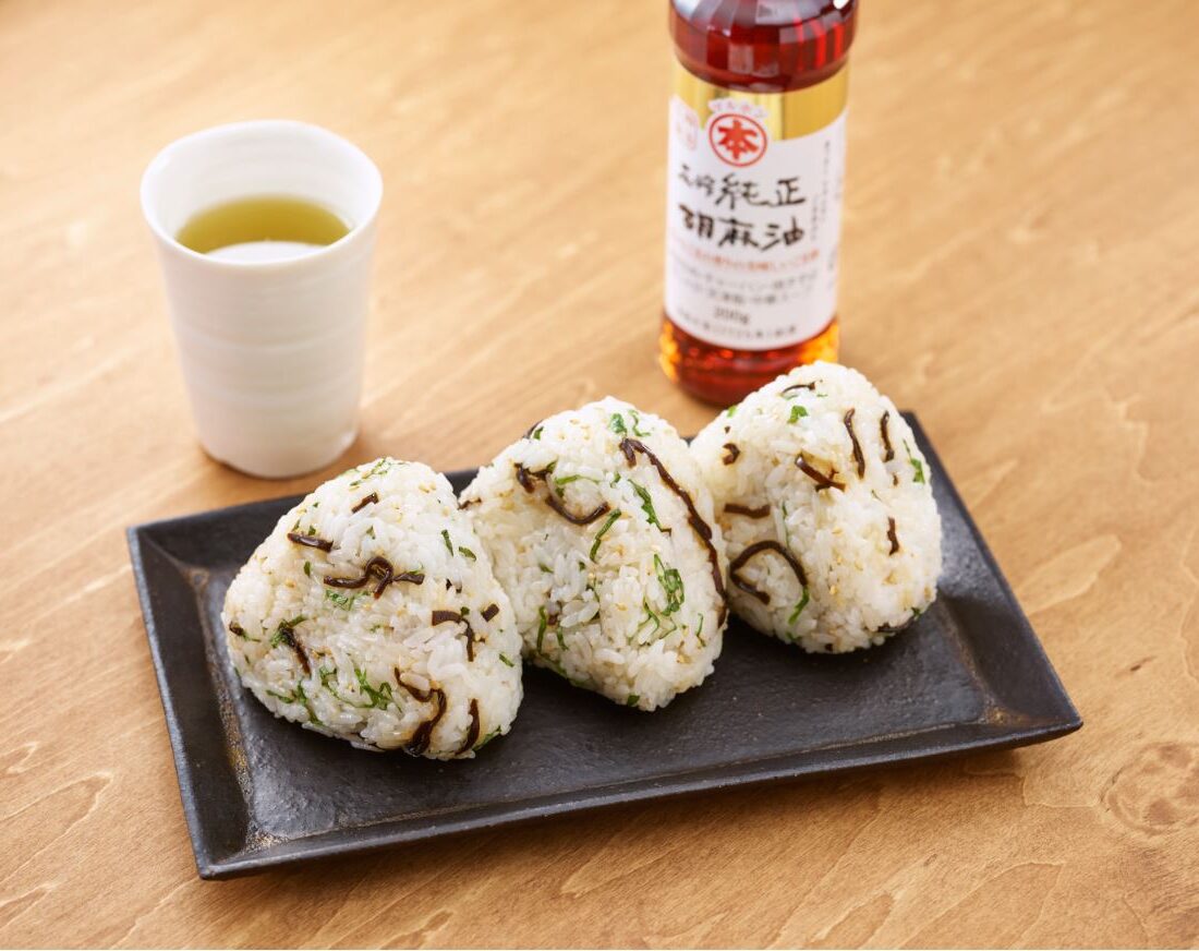 おにぎりを丸く握ると少し可愛い？ by かっちゃん杉クックパッド簡単おいしいみんなのレシピが392万品