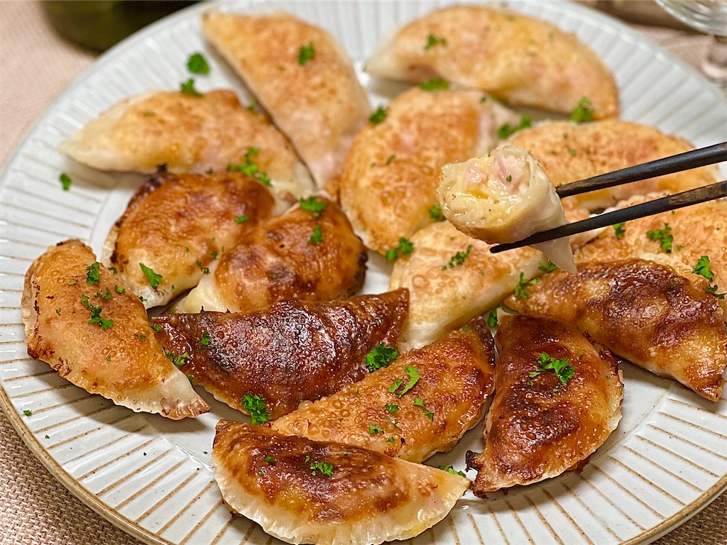 基本からアレンジまで！思わずつくりたくなる「余った餃子の皮 じゃがいも チーズ」のレシピ集クックパッド