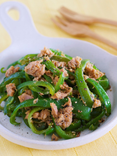 ピーマンの塩昆布炒め