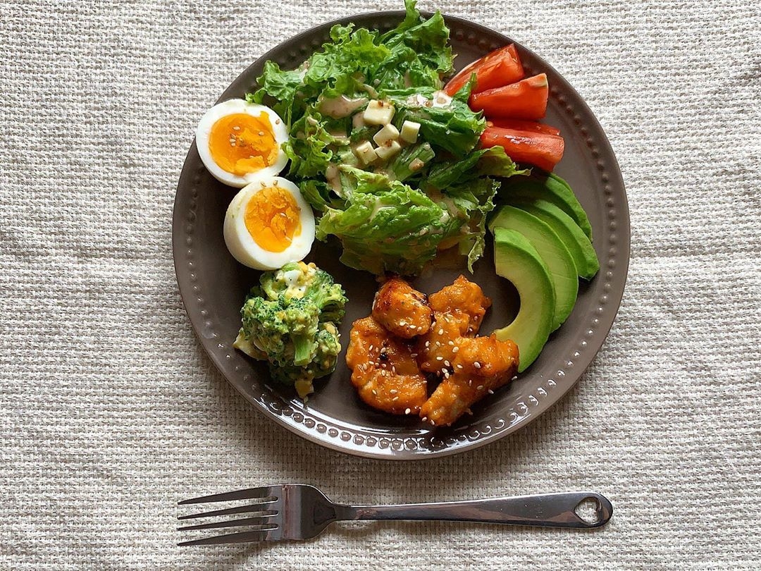 夕飯はあっさりしたもの」に悩む！蒸し鶏ワンプレート 献立紹介元気出せよな！！ー簡単オシャレなワンプレートご飯のススメ