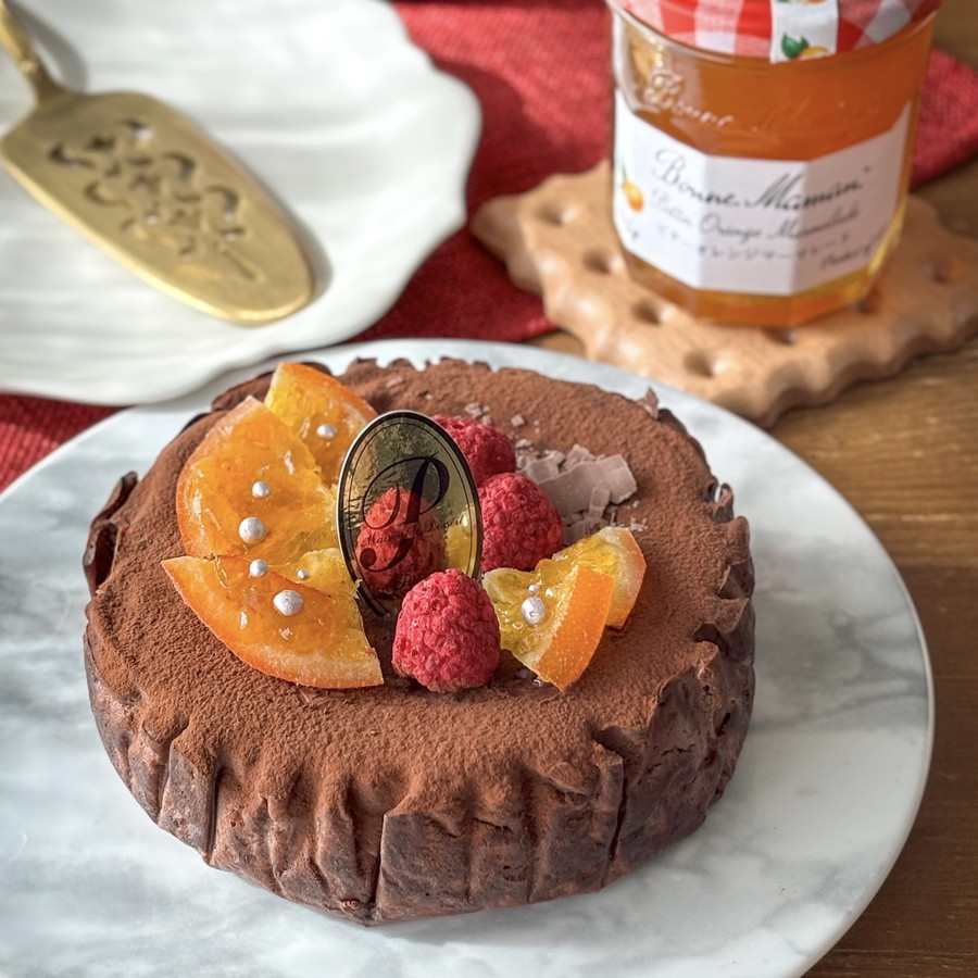 ウッズビー おくものお菓子屋さん. バスクチーズケーキデコレーション 人気のバスクチーズケーキ 最近ホールでのご依頼増えてきました。材料もこだわっております🧀✨バスクチーズケーキ振り返り投稿 オーダーケーキ料金表はアカウントプロフィール下 ストアーズ