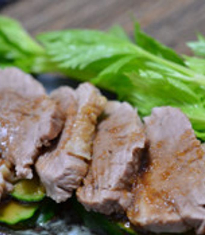 ゆで豚のハーブたれレシピエスビー食品株式会社