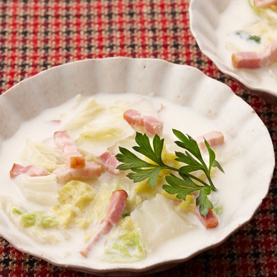 鮭とほうれん草のクリーム煮