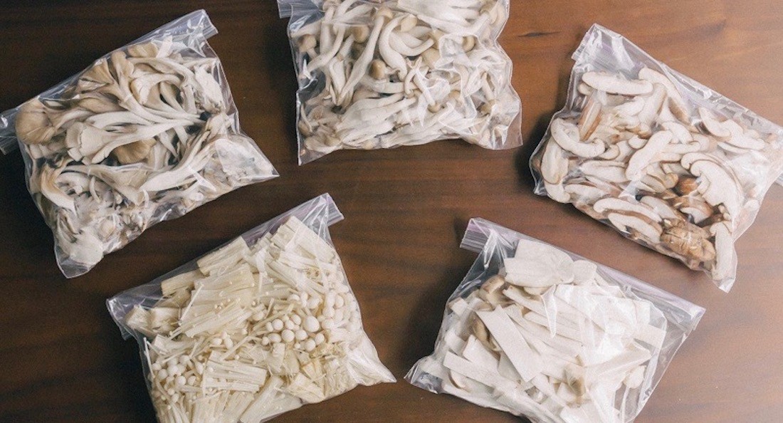 うちのつくりおき「いろいろきのこのオリーブオイル炒め 冷凍 」 - セカンドキャリア、はじめました