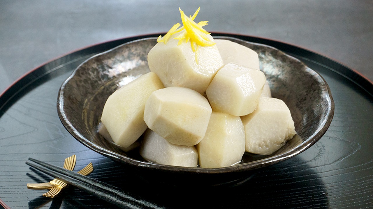 里芋の白煮 おせち