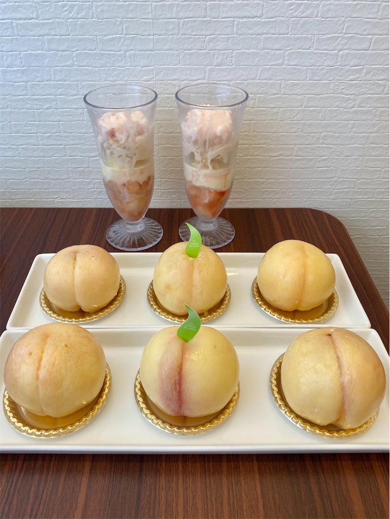 Patisserie Torkuchen トルクーヘン 公式@patisserietorkuchen· Osaka, Osaka