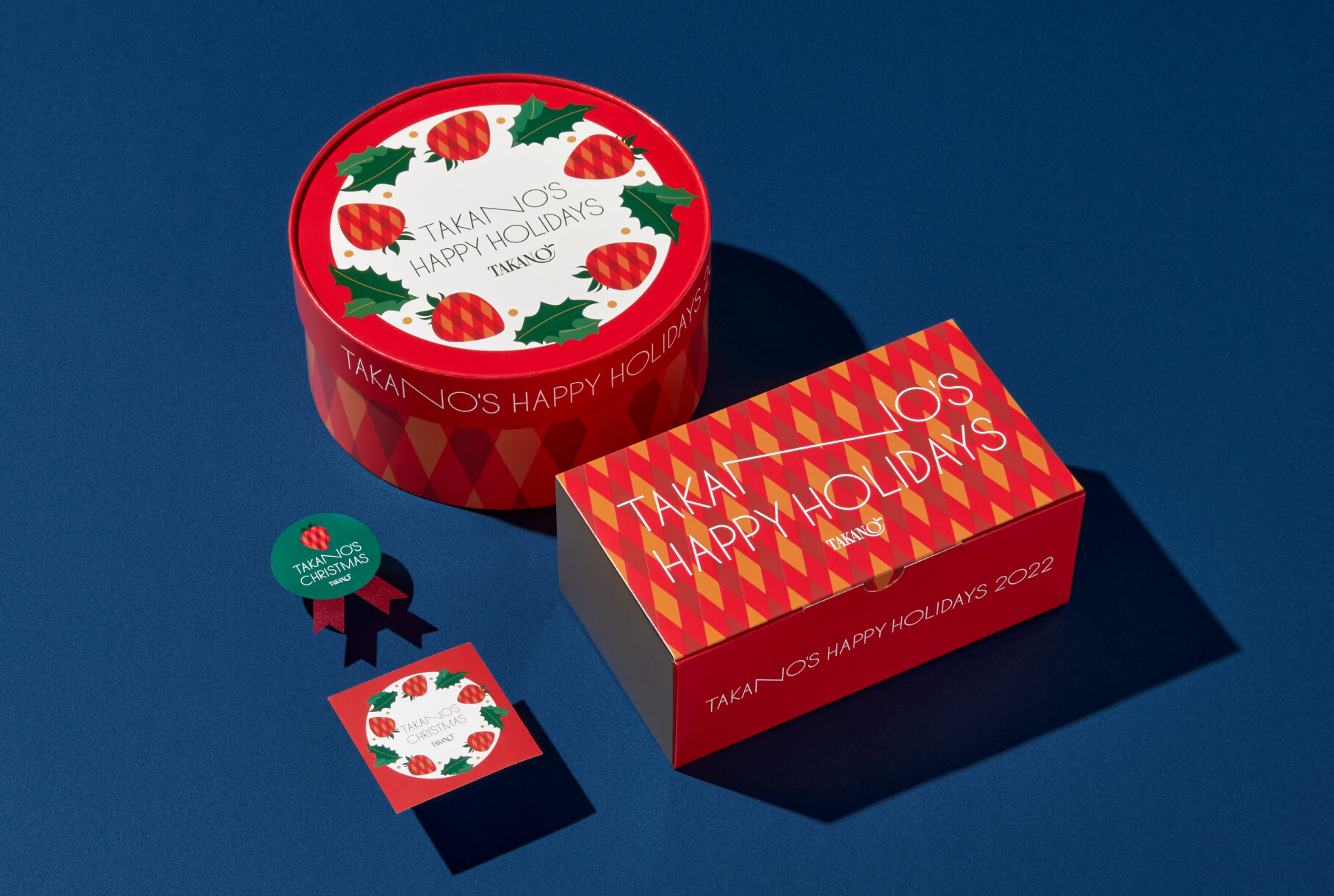 Marble.co. フルーツジュレ 岡山県産清水白桃 パッケージ 岡山県産の貴重な清水白桃を贅沢に使ったゼリー🍑桃の質感を感じられるイラストと、金の箔押しで高級感を演出しました。キルフェボンquilfaitbonpackagingdesignパッケージデザインInstagram