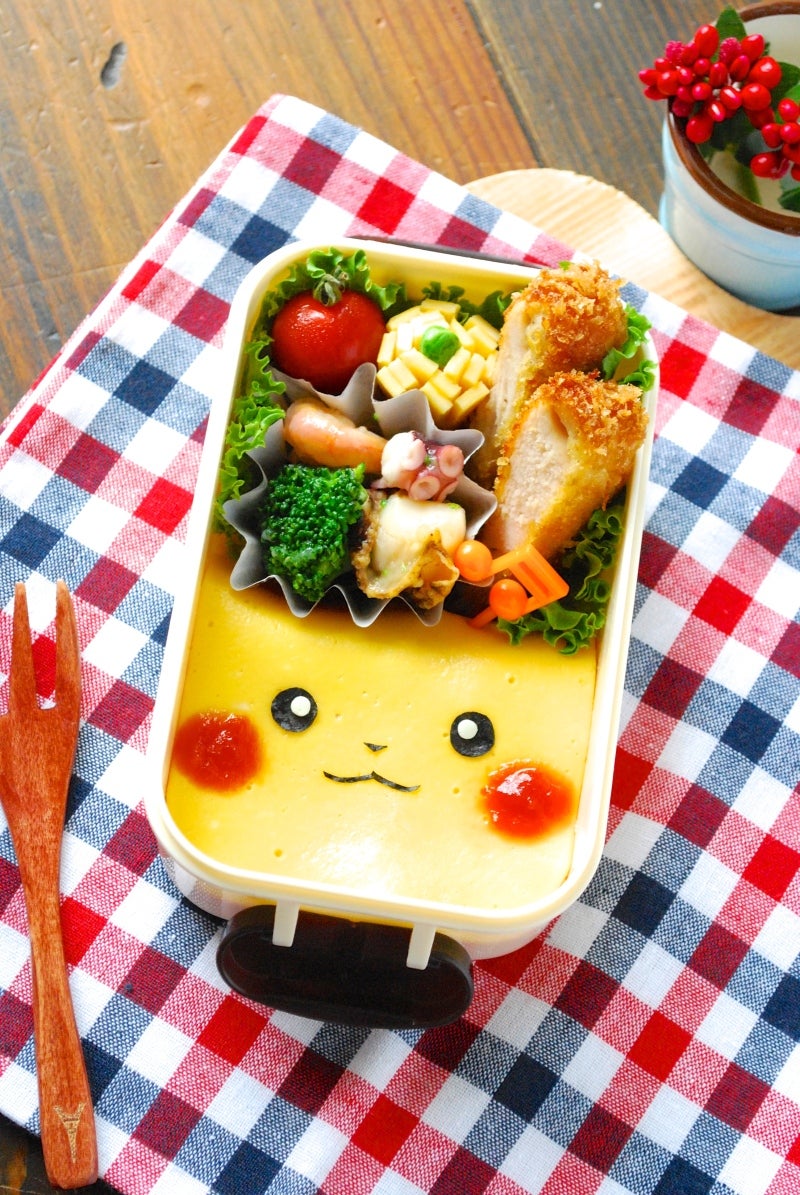 忙しい朝でもオムライス弁当がラクラク♪炊飯器で簡単「ケチャップライス」 - 朝時間.jp