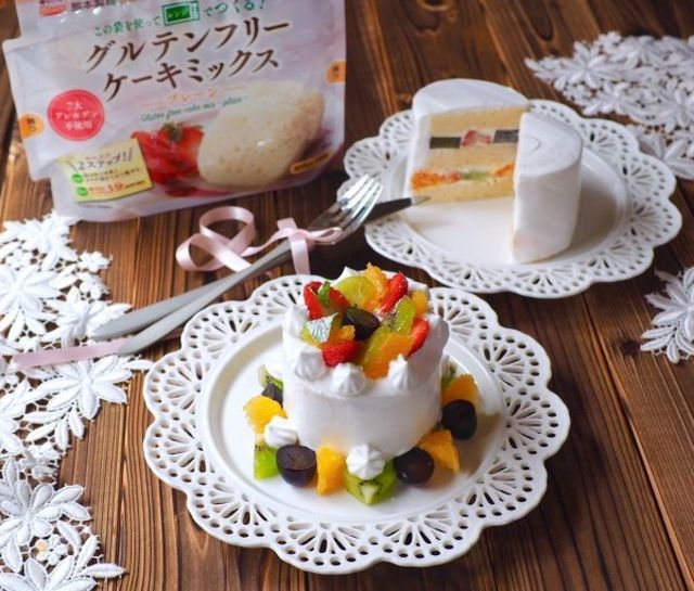 クリスマスのリースカップケーキ