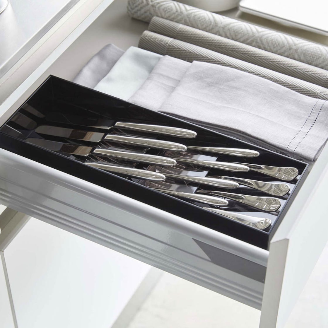 Joseph Joseph Sface キッチンシンク用カトラリードレーナー、調理器具およびキッチンガジェットホルダー、排水ベース付き、キッチン収納、ステンレス製正規品 851694 Joseph Josephジョセフジョセフカトラリーケース トレー 収納 ドロワーオーガナイザー正規品