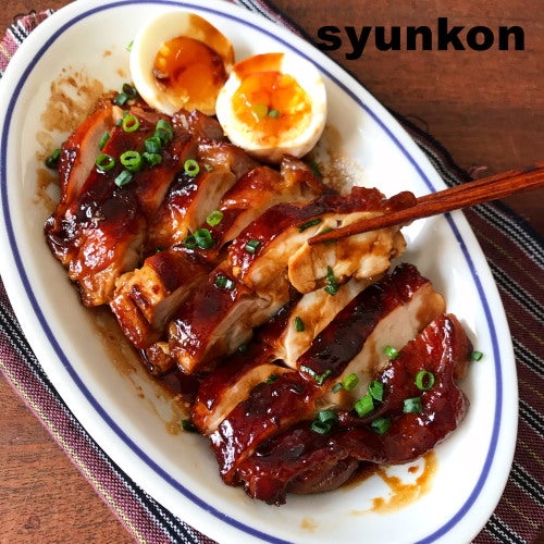 絶対失敗しない ほったらかしメニュージップロック編〜 レモン味🍋サラダチキン 今回は皮も付けたままやってみました 苦手な人は皮なしでアイラップと同じ作り方でジップロックでやってみた ポイントはなるべく空気を抜いて調理する事 高タンパク低カロリーメニュー