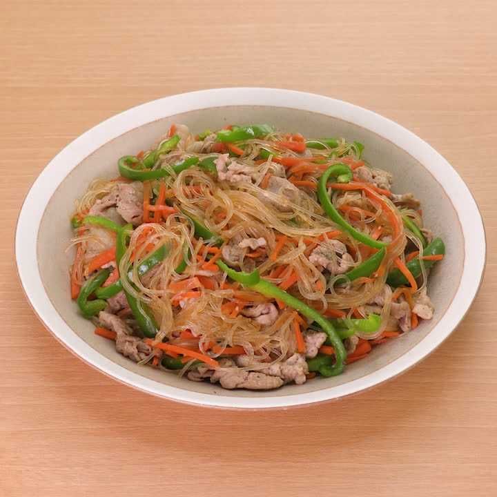 2品で大満足♪ 豚こまのチャプチェのレシピ動画・作り方デリッシュキッチン