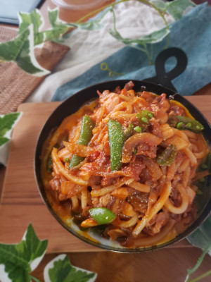 うどんナポリタンの簡単レシピ！レンジで５分で完成