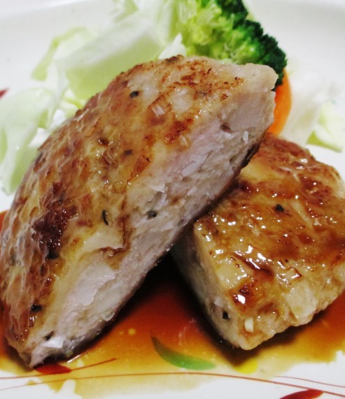 てりやきハンバーグソースでボロネーゼ🍝 - YouTube