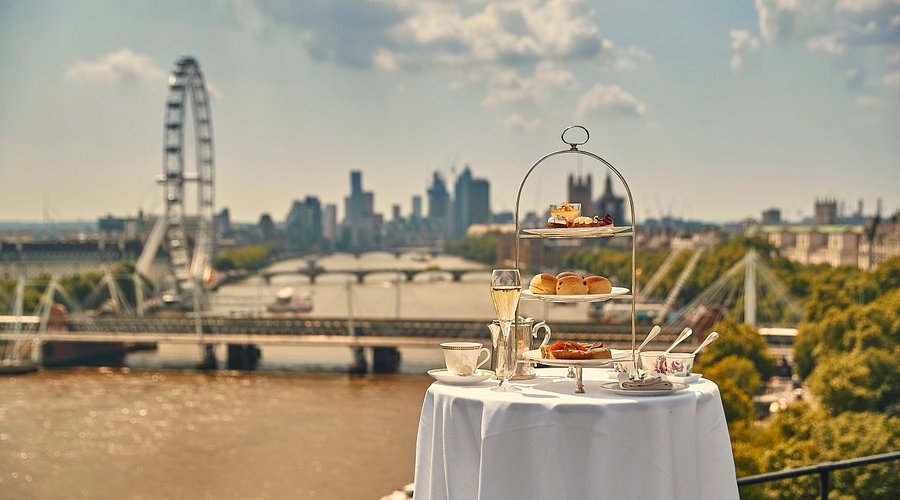 英国旅行記2018 ロンドン・サボイホテルでのアフタヌーンティー Afternoon Tea at Thames Foyer, The Savoy』 ロンドン イギリス の旅行記・ブログ by Angieさん フォートラベル