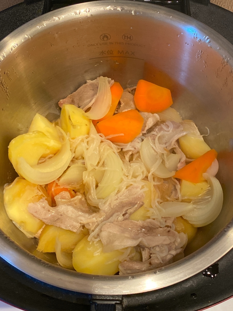 煮崩れしない！肉じゃがの作り方クラシル