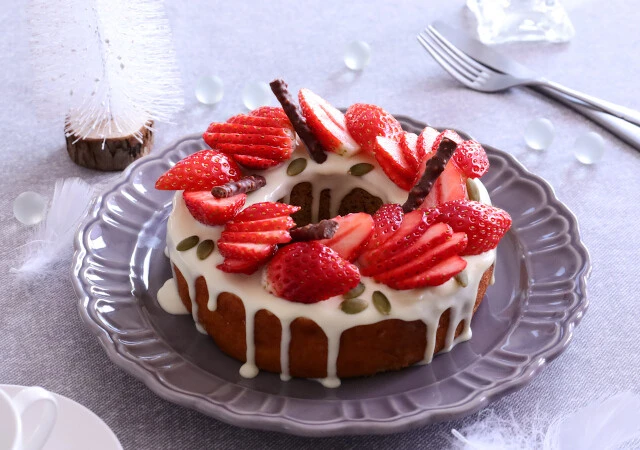 市販のバウムでリースのケーキLEE