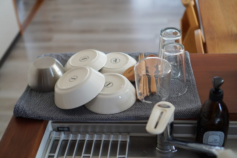 想像以上！ダイソーの防水スプレーが驚くほど雨を弾いた！ 池田真子整理収納アドバイザー- エキスパート - Yahoo!ニュース