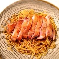 鶏肉とセロリのピリ辛塩焼きそば - おすすめレシピダイエー食の情報