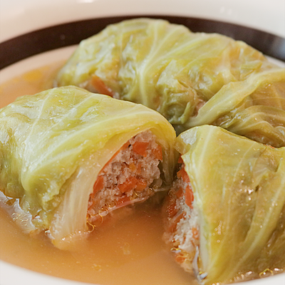 まるごとキャベツの和風ロールキャベツの献立 主食：とろろご飯、副菜：かぶと水菜のさっぱりサラダ 献立 ・メニュー 味の素パーク たべる楽しさを、もっと