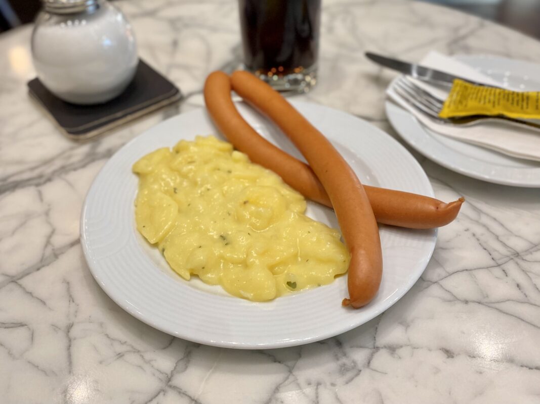 フランクフルト市街地を散策しながらドイツ料理とビールを堪能もっとこうしたらいいのに