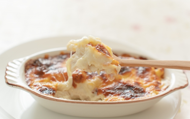 オーブン料理 洋食 マカロニグラタン 焼く前の写真素材 - PIXTA