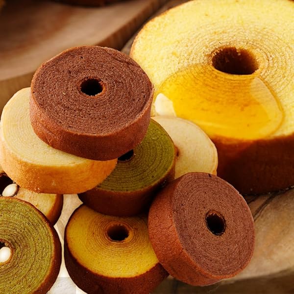 セブンイレブン 金のしっとりバウムクーヘンを食べた感想 セブンプレミアムゴールド×ユーハイム- イギーとポル 福岡グルメ