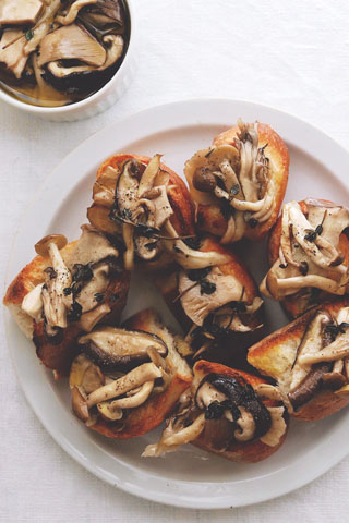 常備菜に！たっぷりきのこの和風マリネ