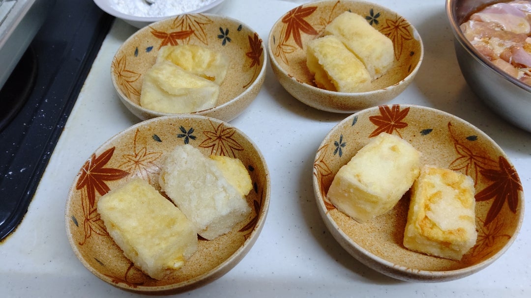 ポリ袋で超簡単！少量の油で揚げ焼きでOK！ 『舞茸の唐揚げ』と『舞茸の磯辺唐揚げ』の作り方 - てぬキッチン