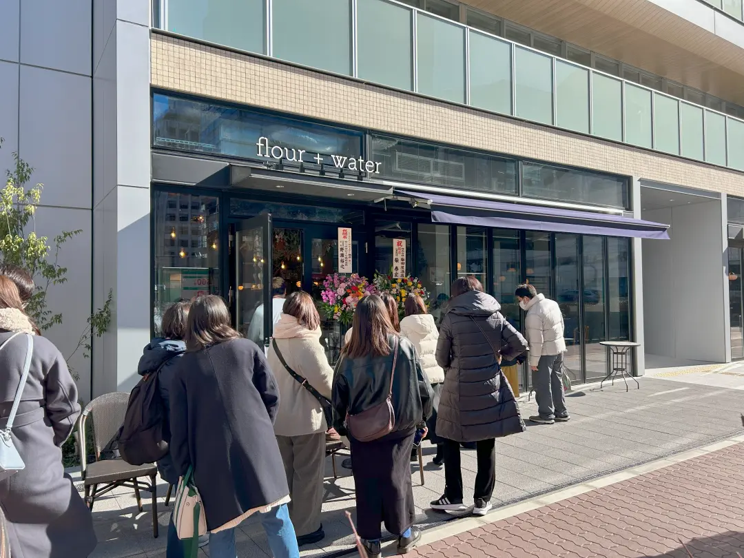 横浜 フラワーアンドウォーターTikTok