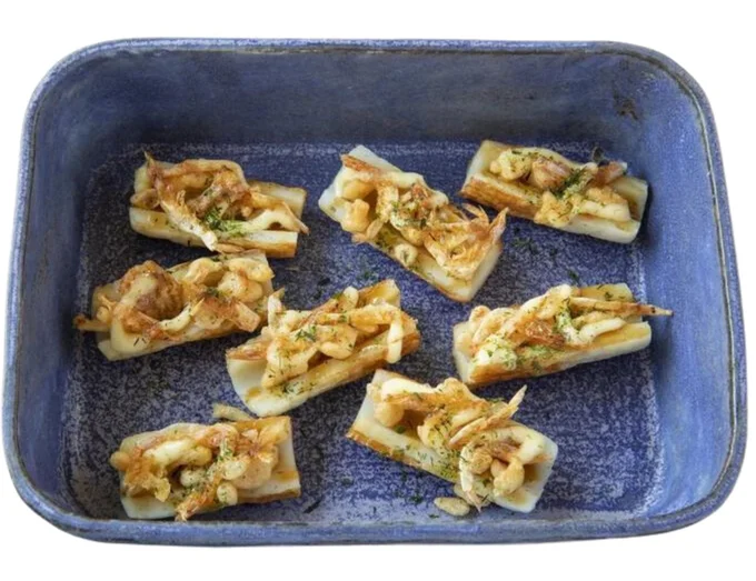 おつまみにぴったり！ ちくわのとろけるチーズのせ