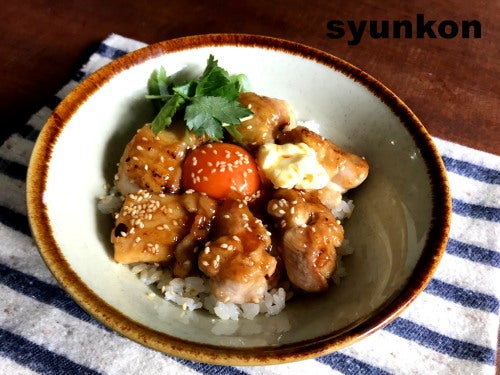 親子丼のレシピ 作り方：白ごはん.com