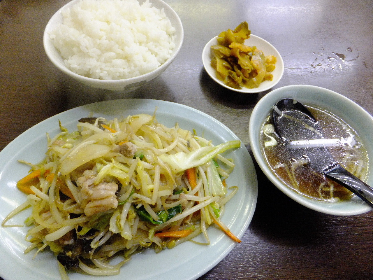 なんつッ亭 町田店 ～ らーめん+一口めし