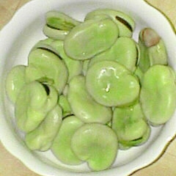 乾燥そら豆でいっぺん「おたふく豆」炊いてみてちょうだいYOBISHI