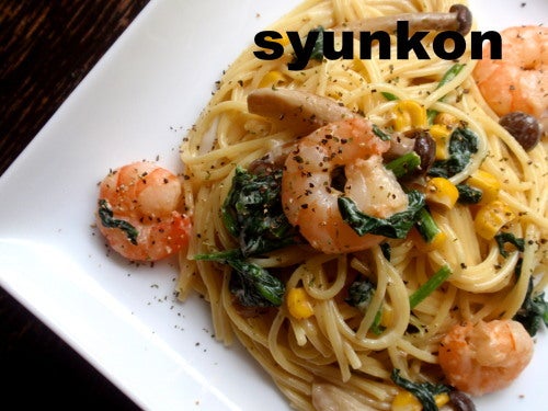 朝ごぱん＊ ほうれん草ときのこのサンドイッチ ・ ・ @yamamoto0507 山本ゆりさんが1月18日に投稿された レシピで作りました！ ・ ・今回は倍量で ほうれん草 1束 しめじ1パックとまいたけ1パックで 昨日の夕飯に作っておいて 朝ごぱん用に取っておきました